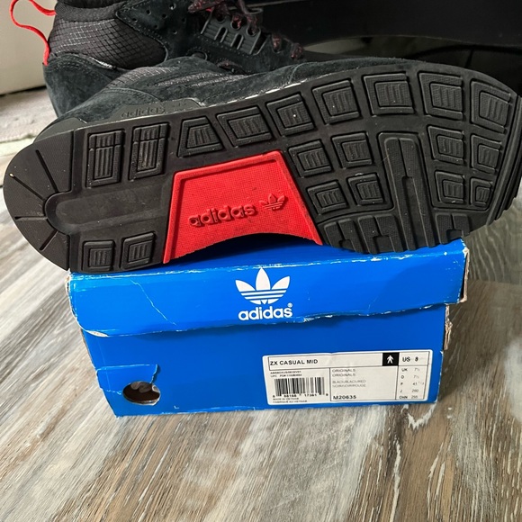 Rare 🔥 ZX Casual Mid Adidas men’s in great condition. Kept in box - Picture 3 of 5
